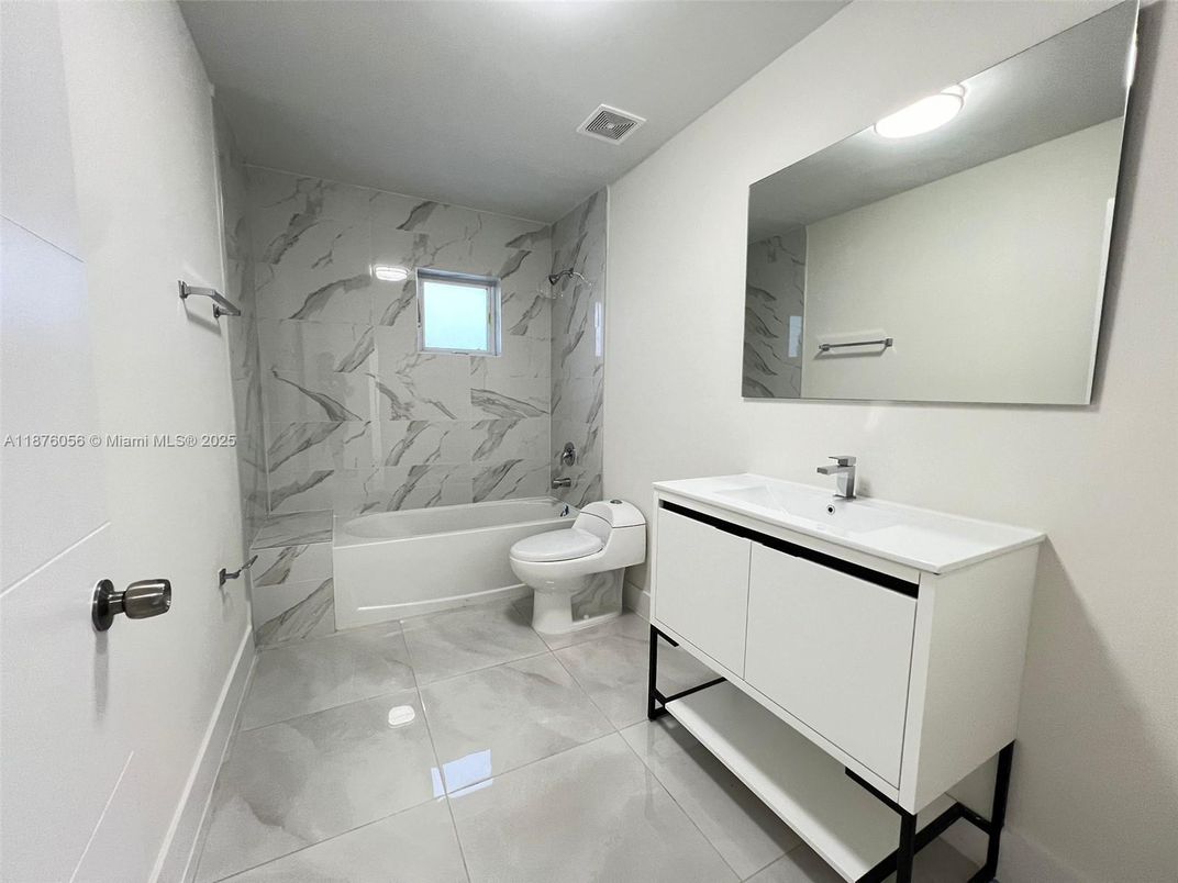 Bathroom, Interior, Marble Walls