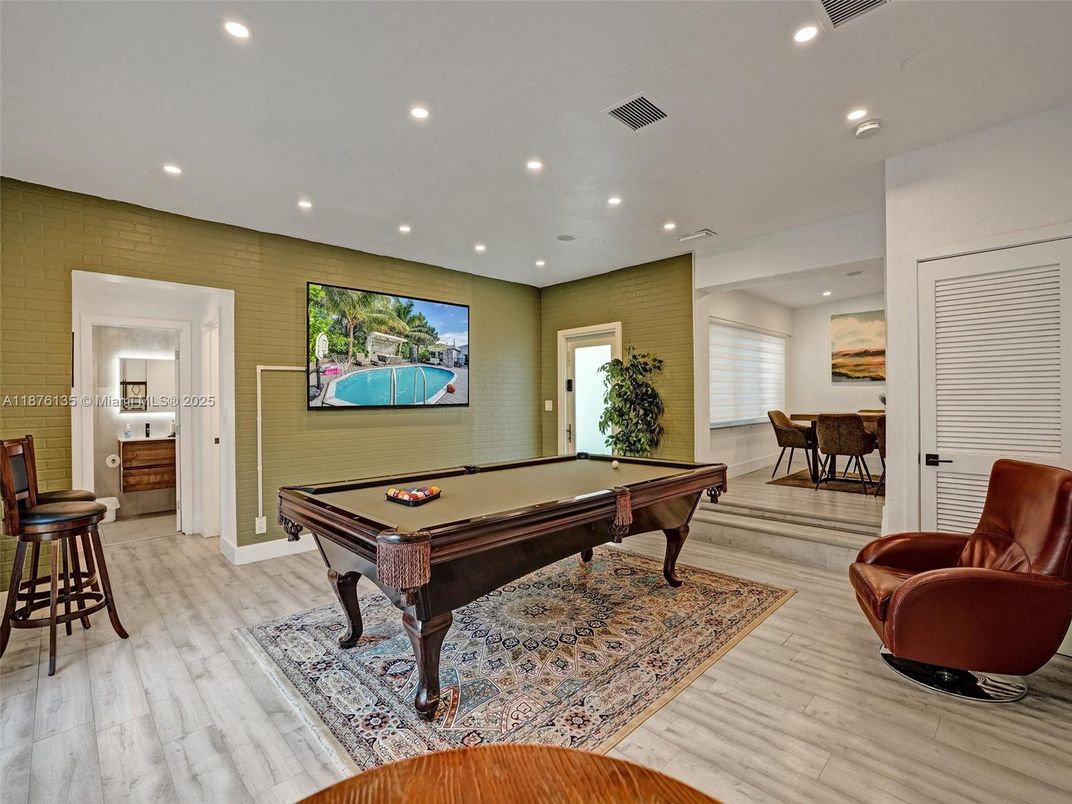Billiard Table, Game Room, Interior, Recessed Lighting, Wood Texture Flooring