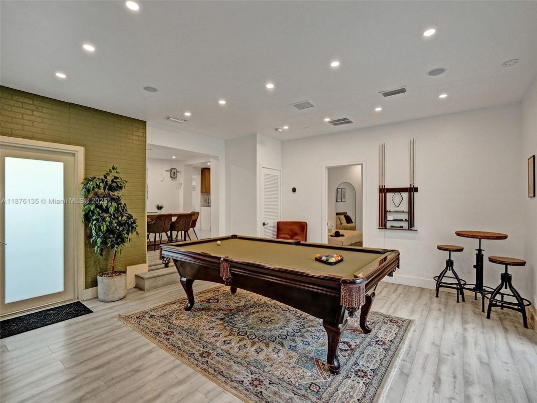 Billiard Table, Game Room, Interior, Recessed Lighting, Wood Texture Flooring