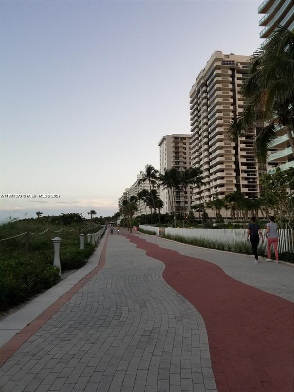 Exterior, Facade, Condo Building