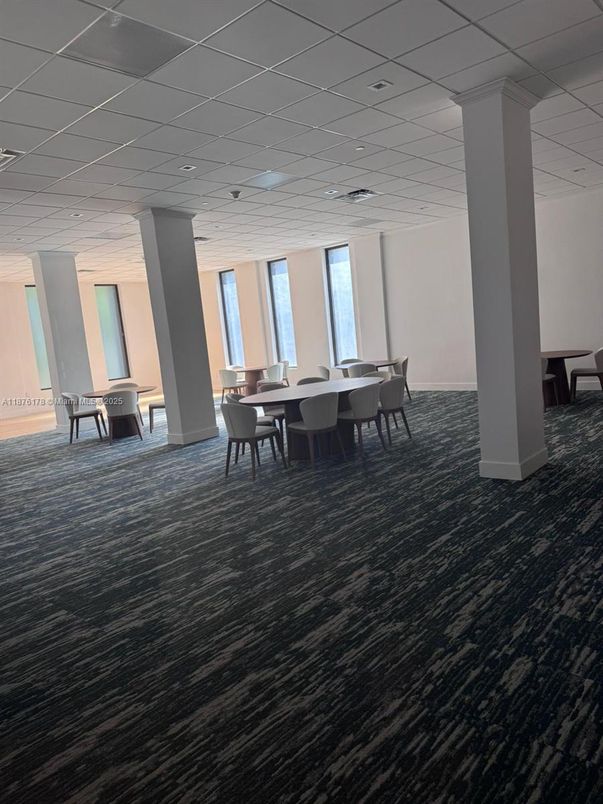 Dining room, Interior, Recessed Lighting