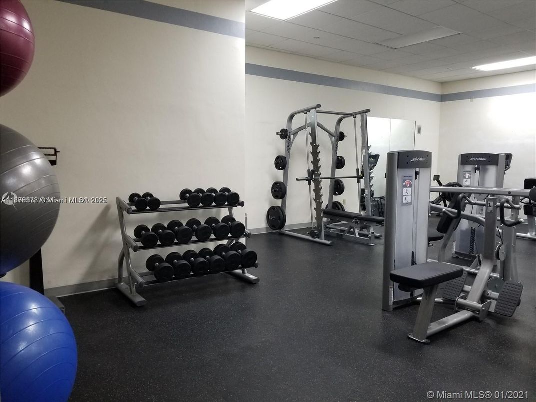 Fitness Equipment, Gym, Interior, Recessed Lighting