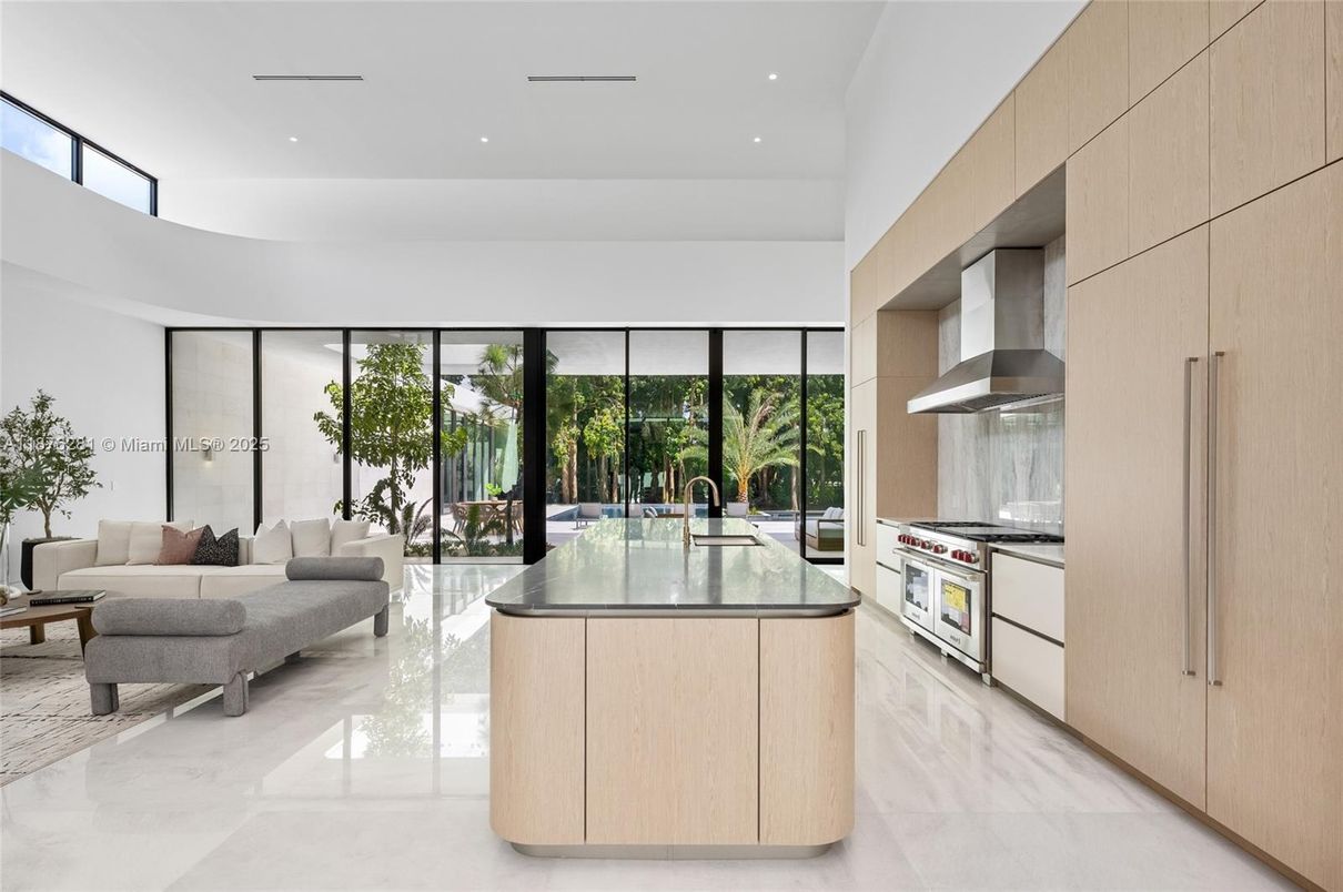 Interior, Kitchen, Living room, Recessed Lighting, Stainless Steel Appliances, Water