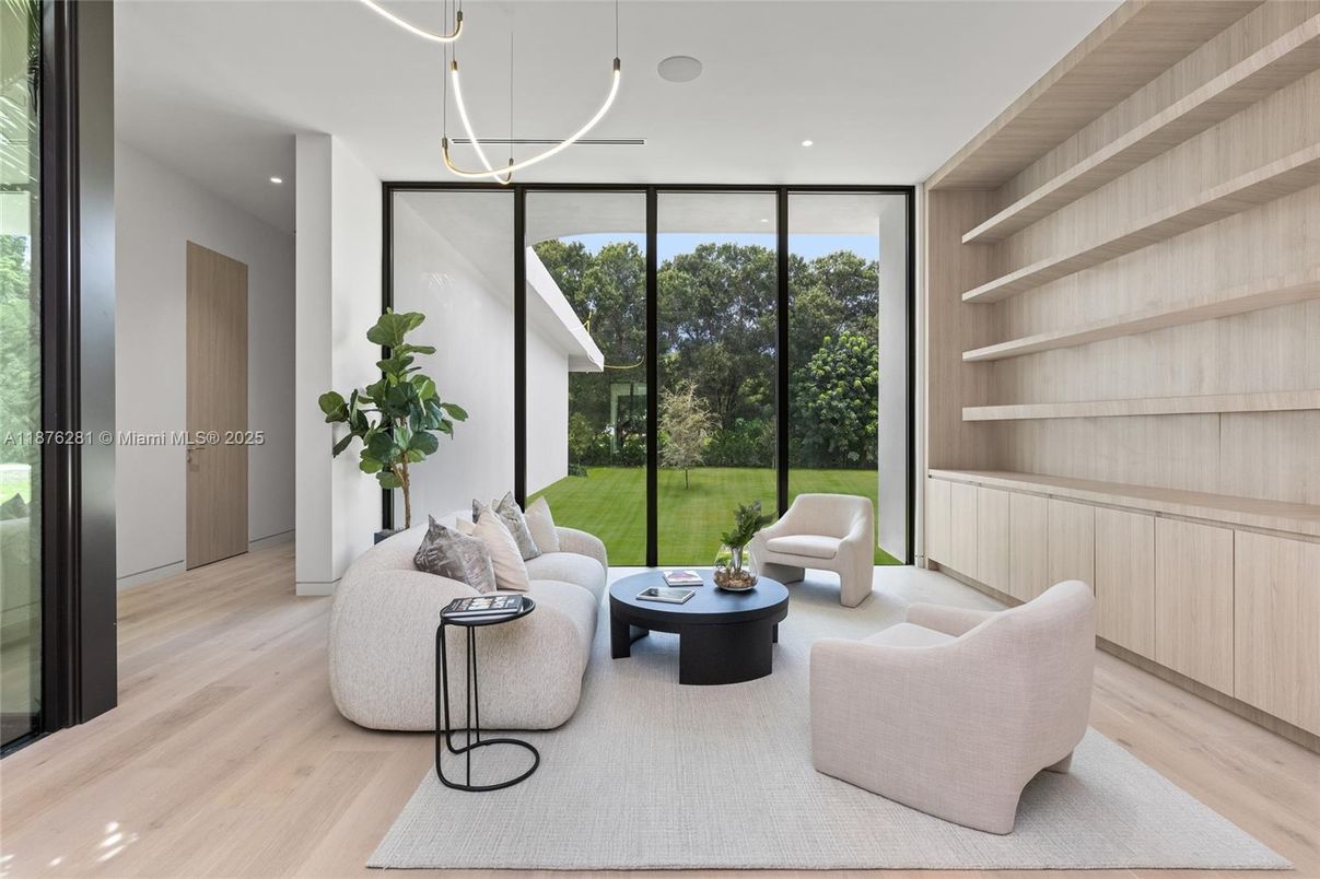 Interior, Living room, Pendant Lights, Recessed Lighting, Wood Texture Flooring