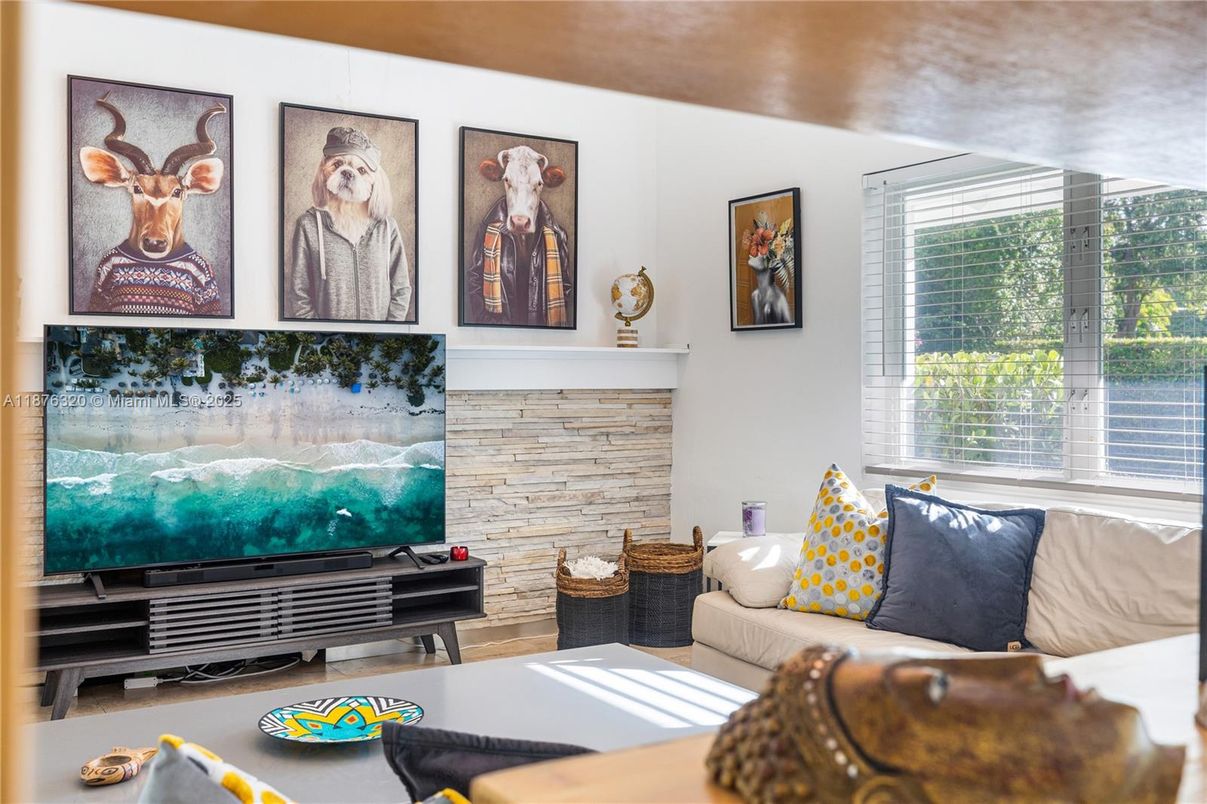 Interior, Living room