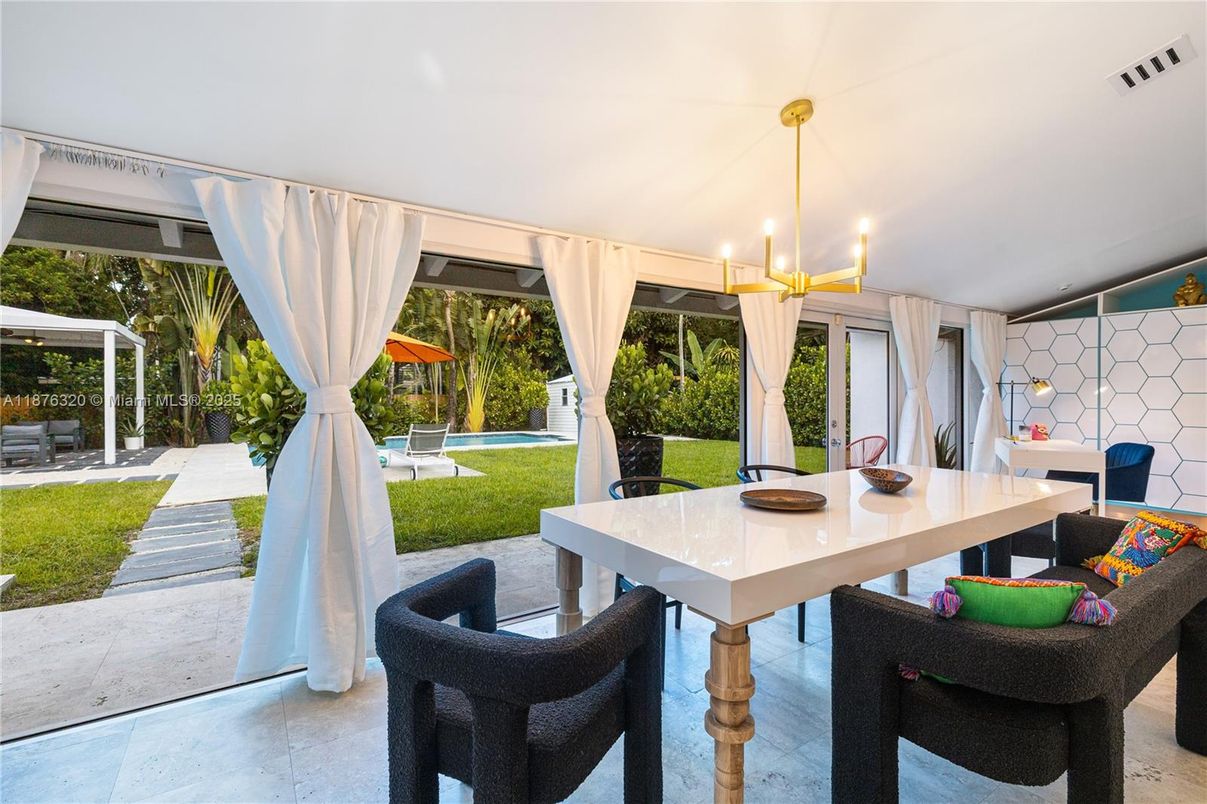 Exterior, Pendant Lights