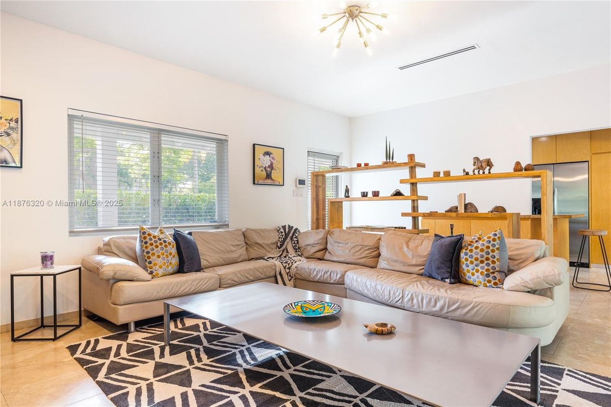 Interior, Kitchen, Living room