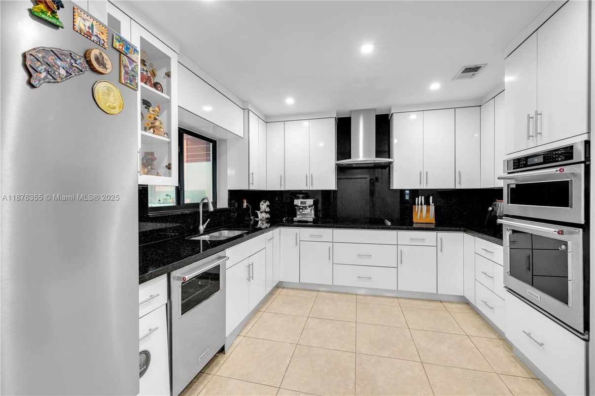 Interior, Kitchen, Recessed Lighting
