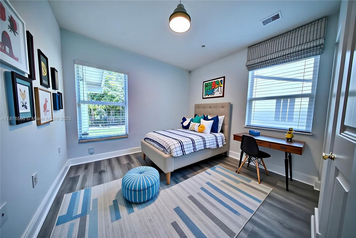 Bedroom, Home Office, Interior, Wood Texture Flooring