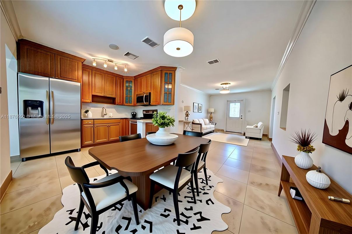 Dining room, Interior, Kitchen, Stainless Steel Appliances