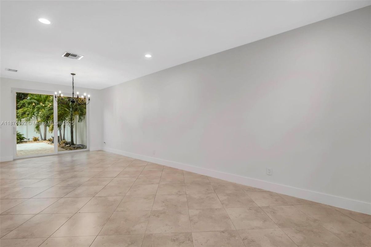 Chandelier, Empty room, Interior, Recessed Lighting