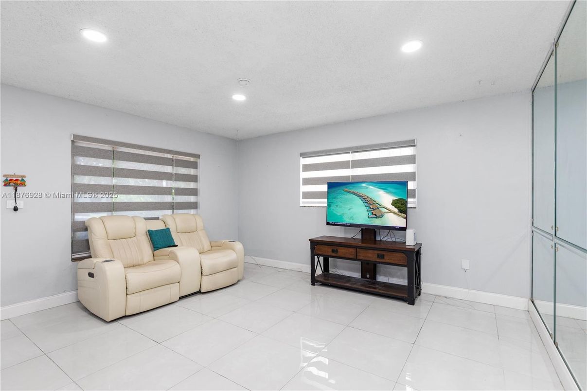 Interior, Recessed Lighting