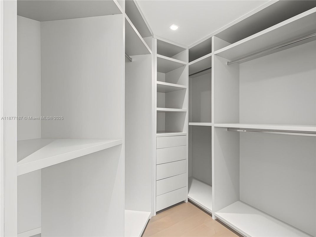 Interior, Recessed Lighting, Walk-in Closets