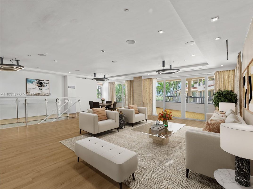 Dining room, Interior, Living room, Pendant Lights, Recessed Lighting, Wood Texture Flooring