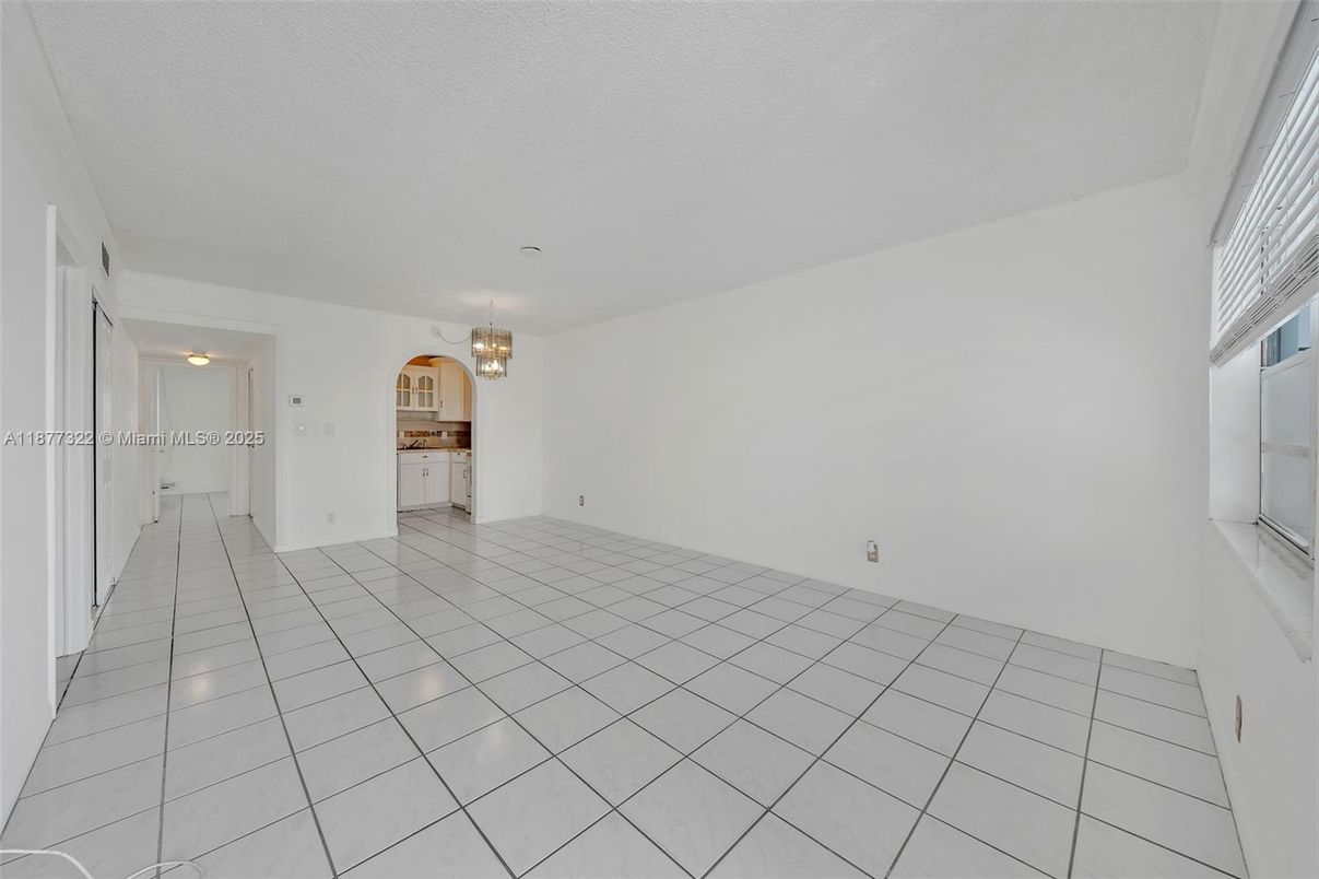 Chandelier, Empty room, Interior