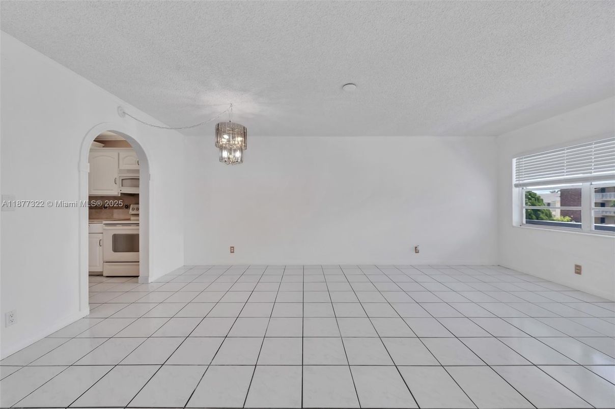 Chandelier, Empty room, Interior