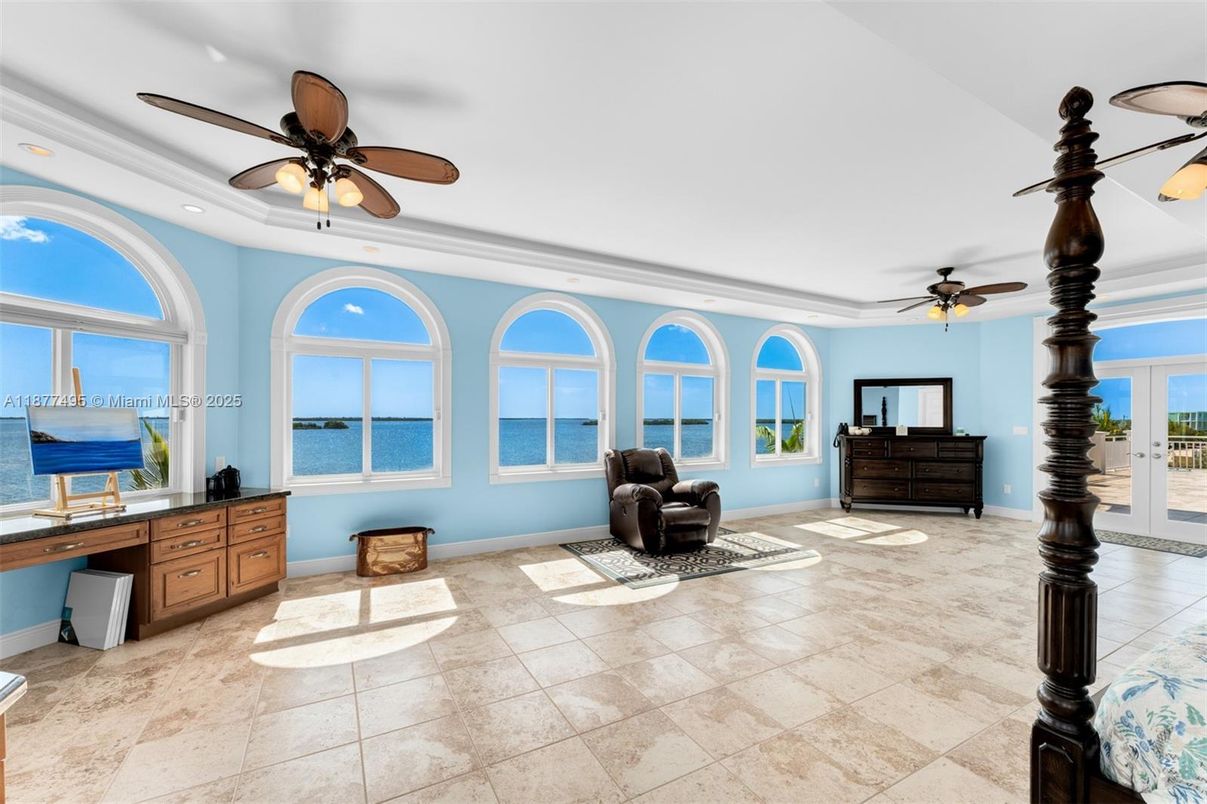 Interior, Recessed Lighting, Water