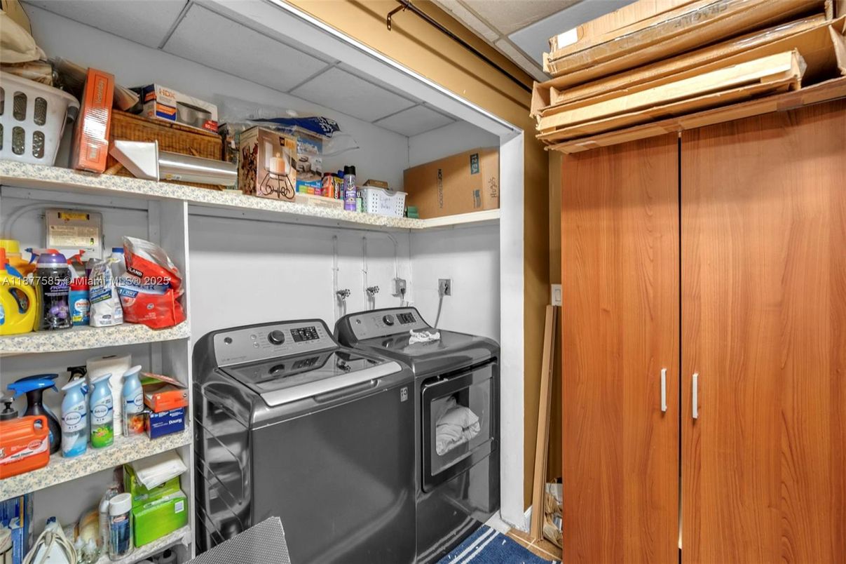 Interior, Washer