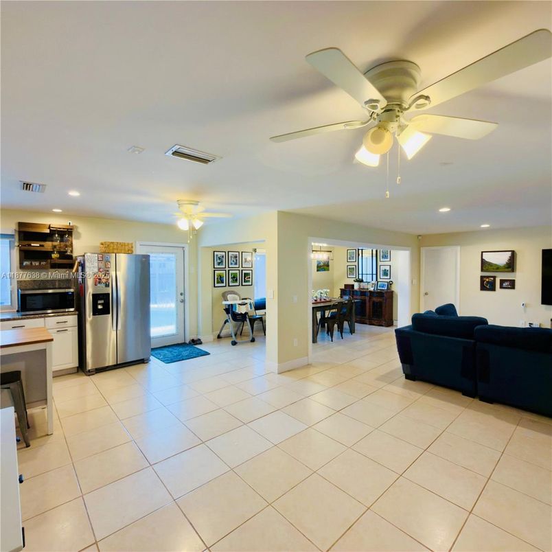 Dining room, Interior, Kitchen, Living room, Recessed Lighting, Stainless Steel Appliances