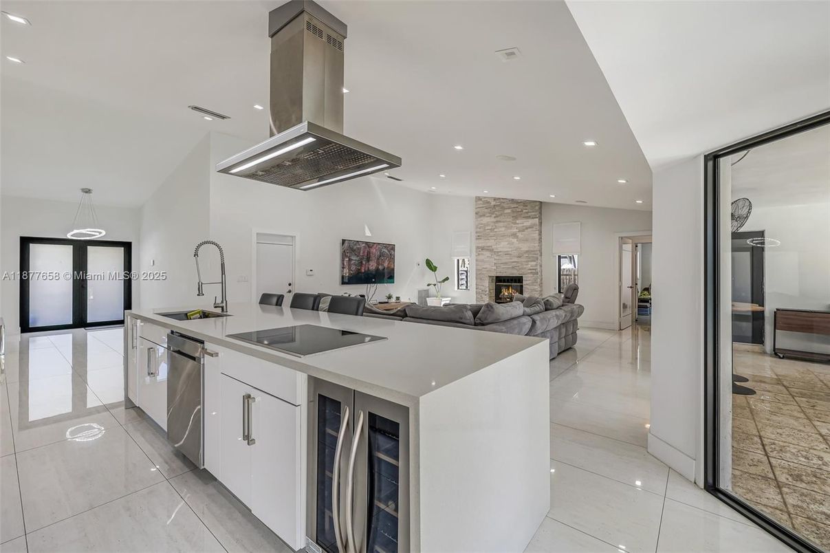 Fireplace, Interior, Kitchen, Living room, Pendant Lights, Recessed Lighting