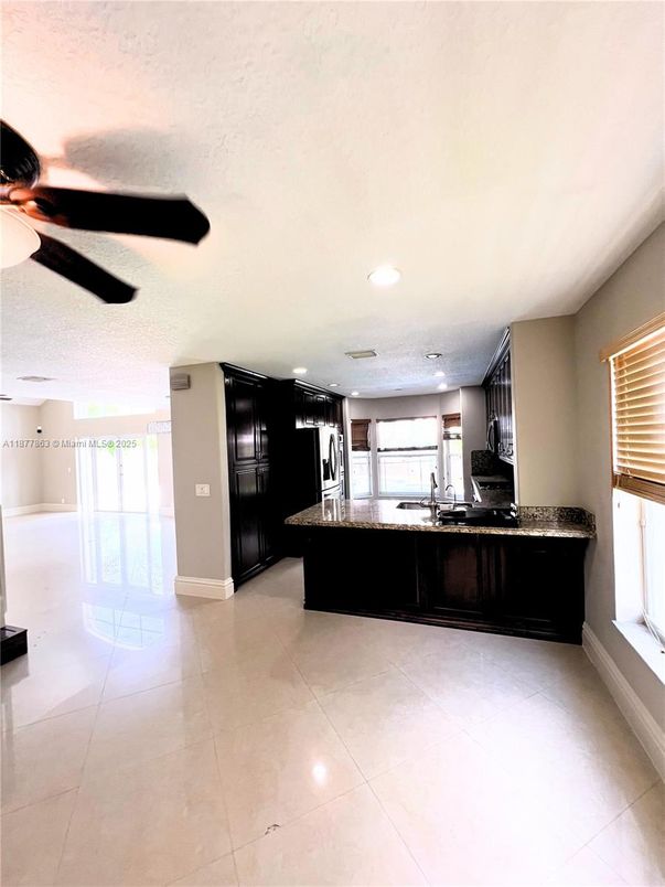 Interior, Kitchen, Recessed Lighting