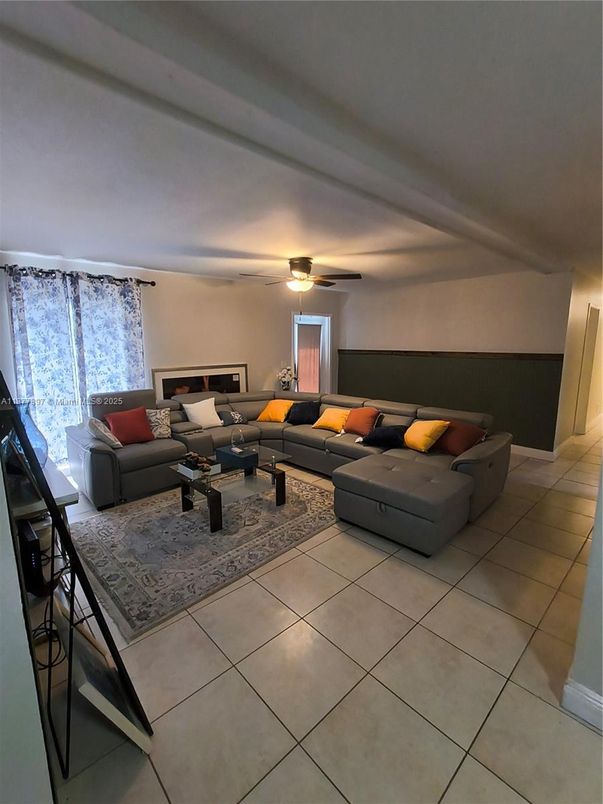 Interior, Living room