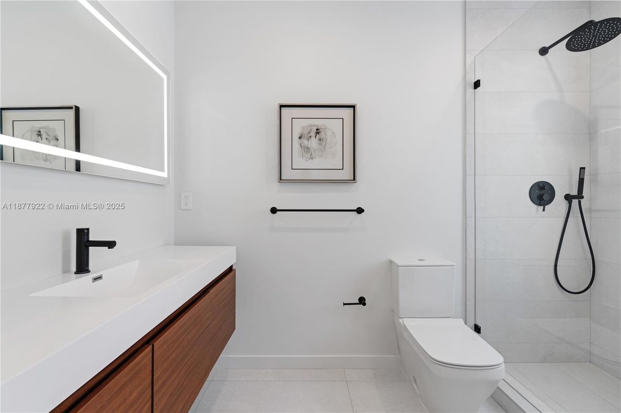 Bathroom, Interior