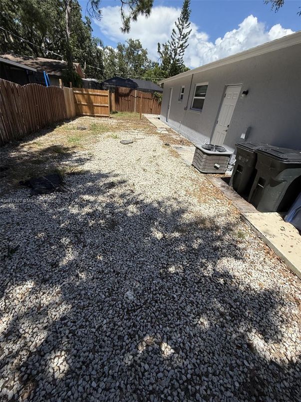 Backyard, Exterior