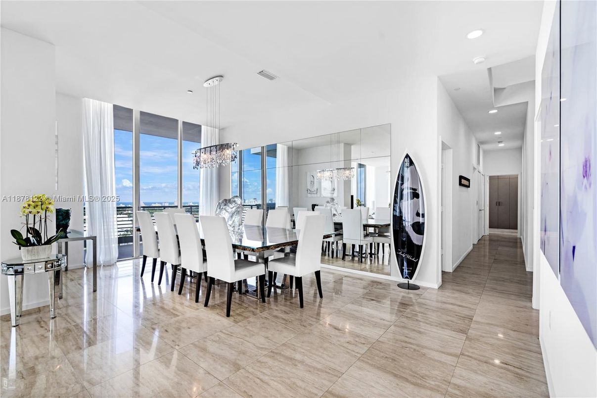 Chandelier, Dining room, Interior, Pendant Lights, Recessed Lighting, Water