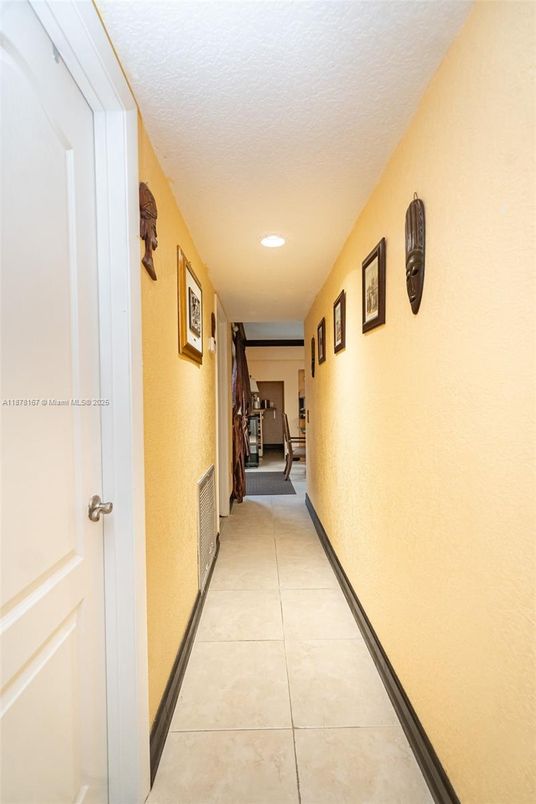 Interior, Recessed Lighting