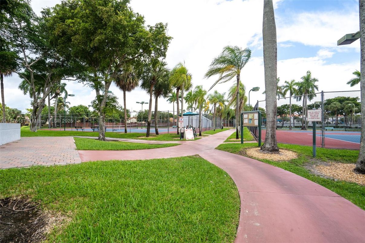 Exterior, Playground, Tennis Courts