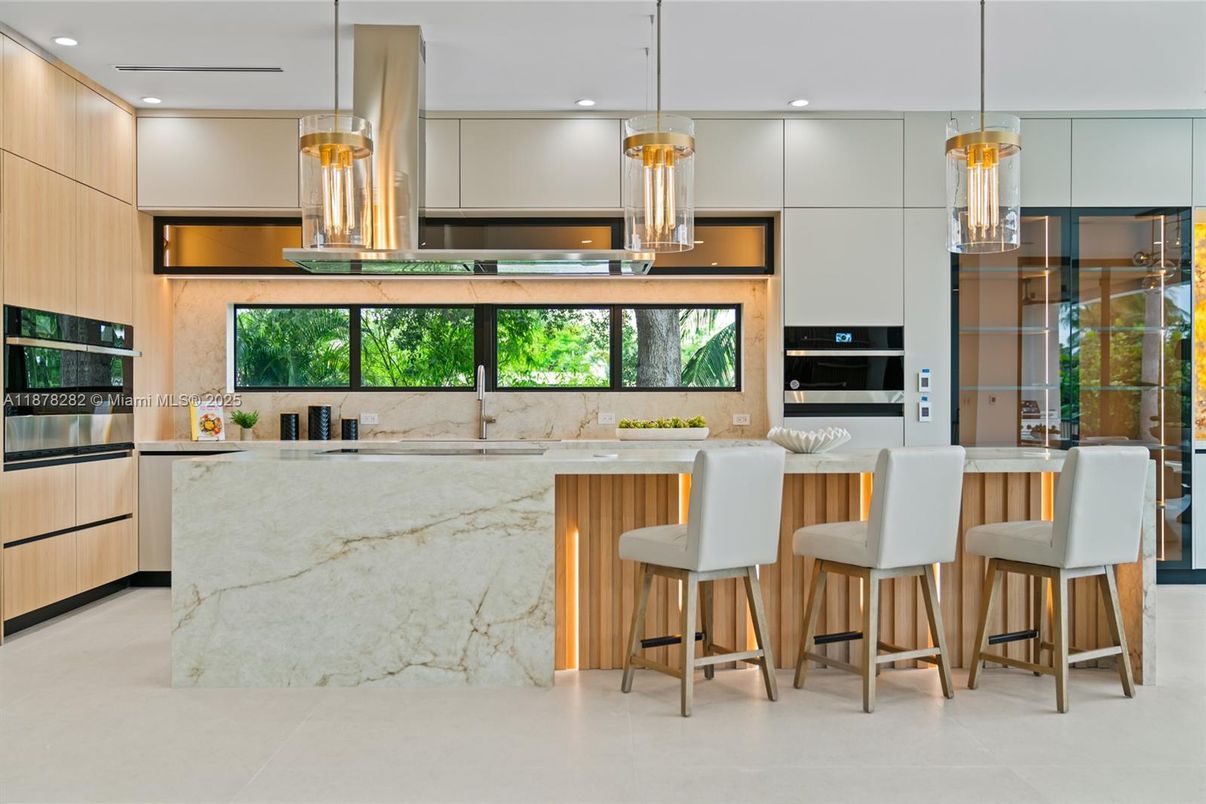 Interior, Kitchen, Pendant Lights, Recessed Lighting, Stainless Steel Appliances