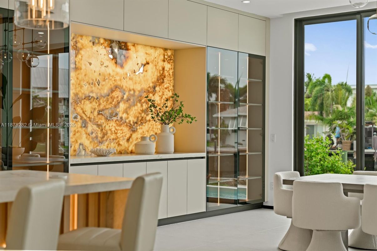 Interior, Recessed Lighting