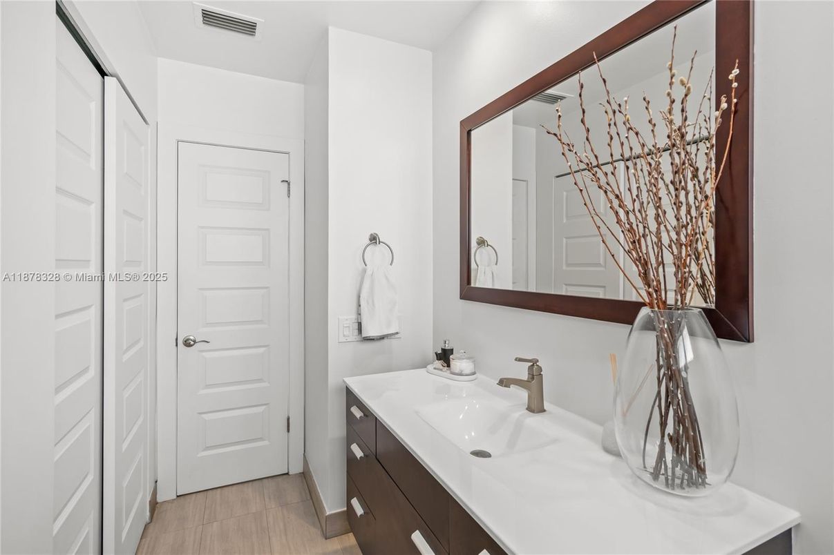 Bathroom, Interior, Wood Texture Flooring