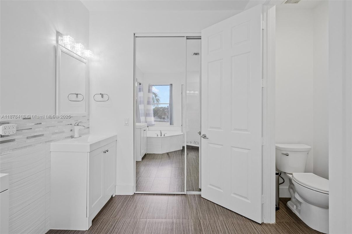 Bathroom, Interior, Wood Texture Flooring