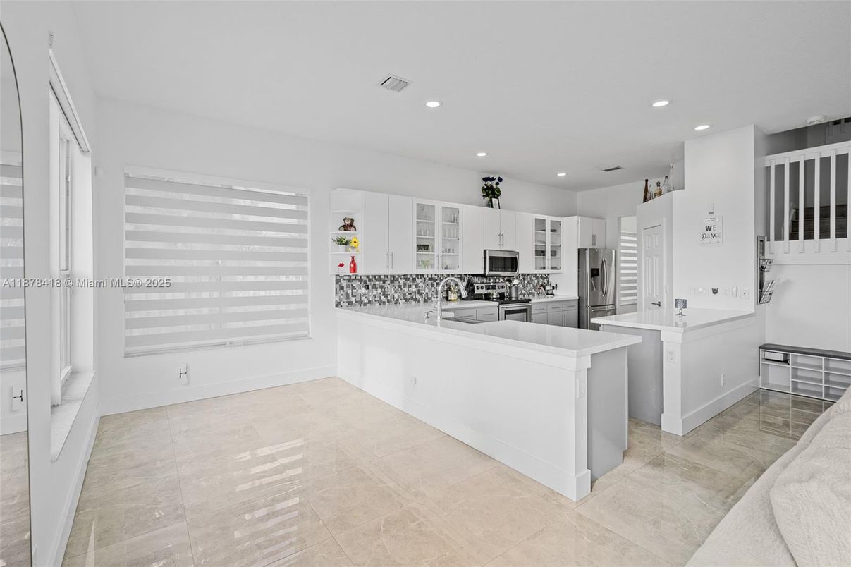 Interior, Kitchen, Recessed Lighting