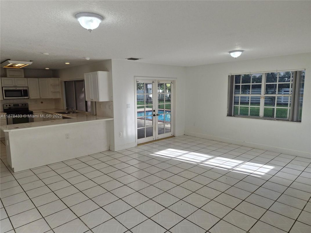 Empty room, Interior, Kitchen, Recessed Lighting, Stainless Steel Appliances