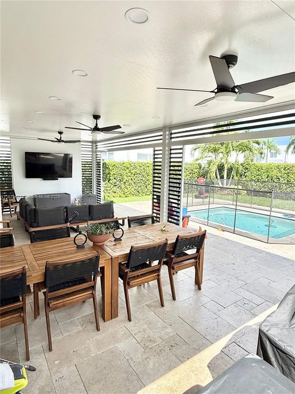 Dining room, Interior, Living room, Pool, Recessed Lighting