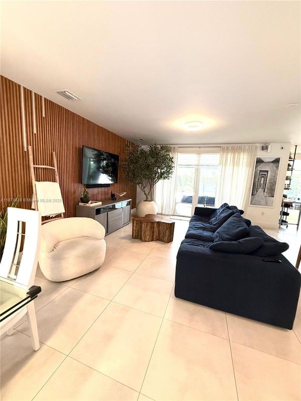 Interior, Living room