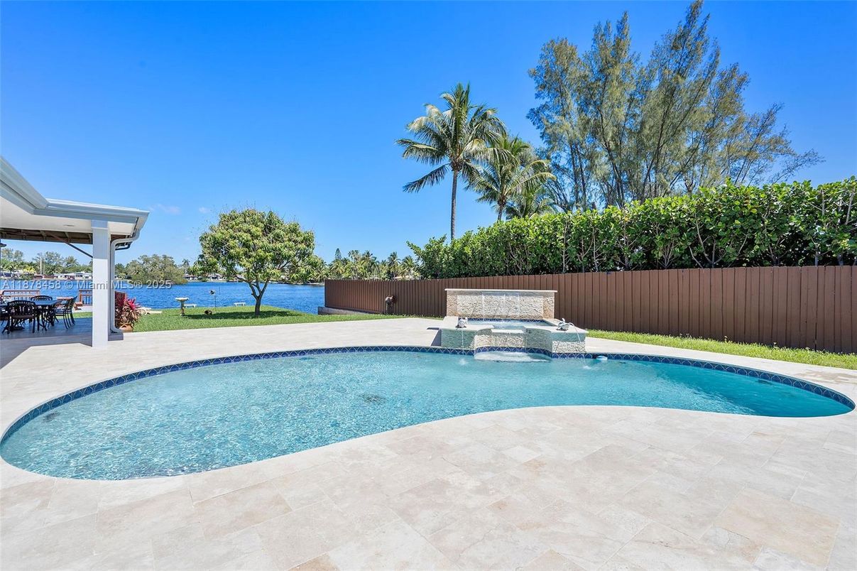 Exterior, Pool, Water