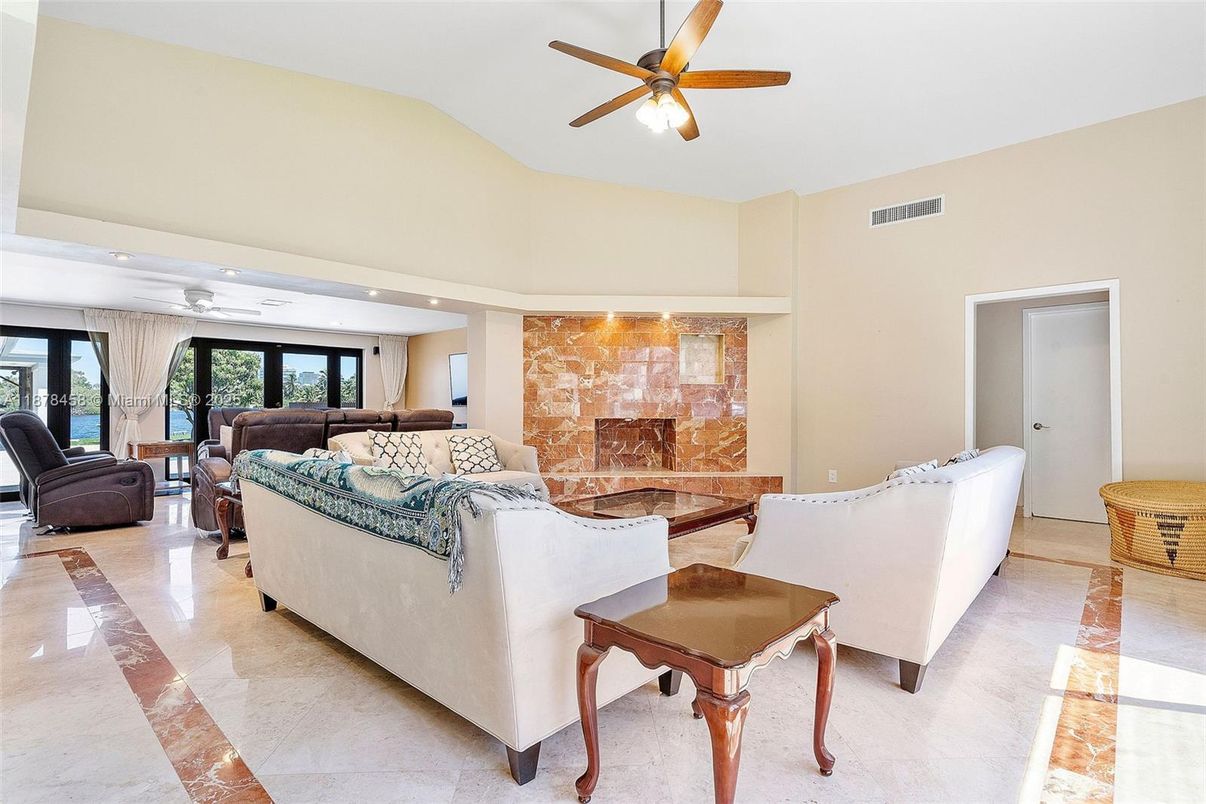 Interior, Living room, Recessed Lighting