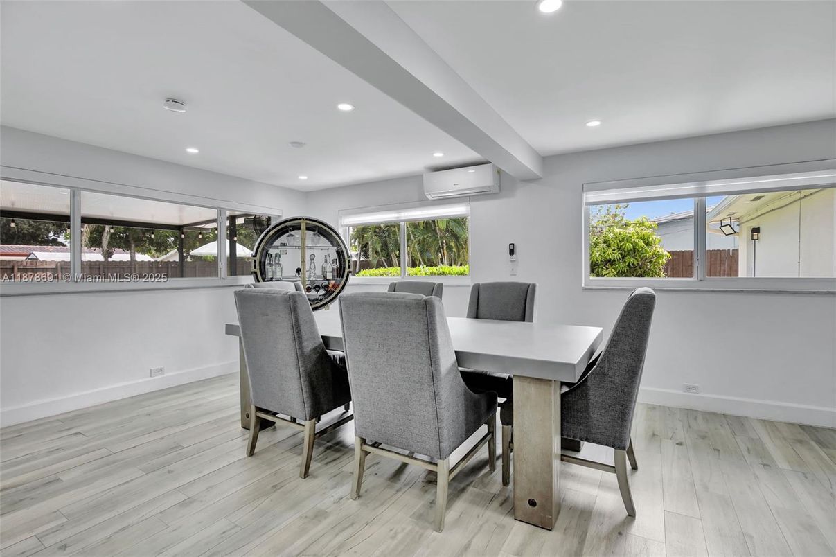 Dining room, Interior, Recessed Lighting, Wood Texture Flooring