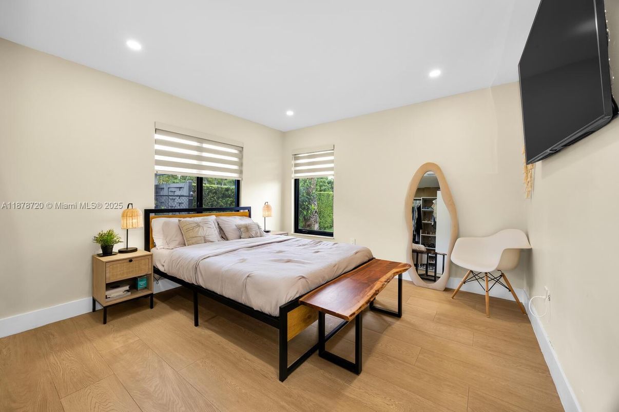 Bedroom, Interior, Recessed Lighting, Wood Texture Flooring