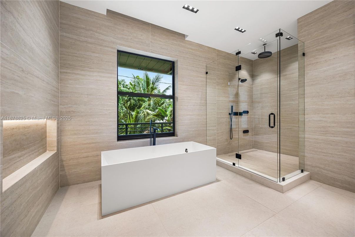 Bathroom, Free Standing Baths, Glass Shower, Interior, Recessed Lighting