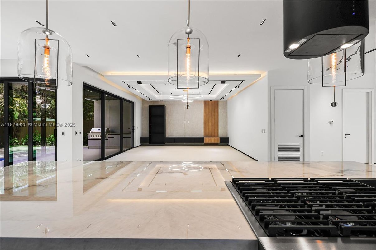 Interior, Kitchen, Pendant Lights, Recessed Lighting