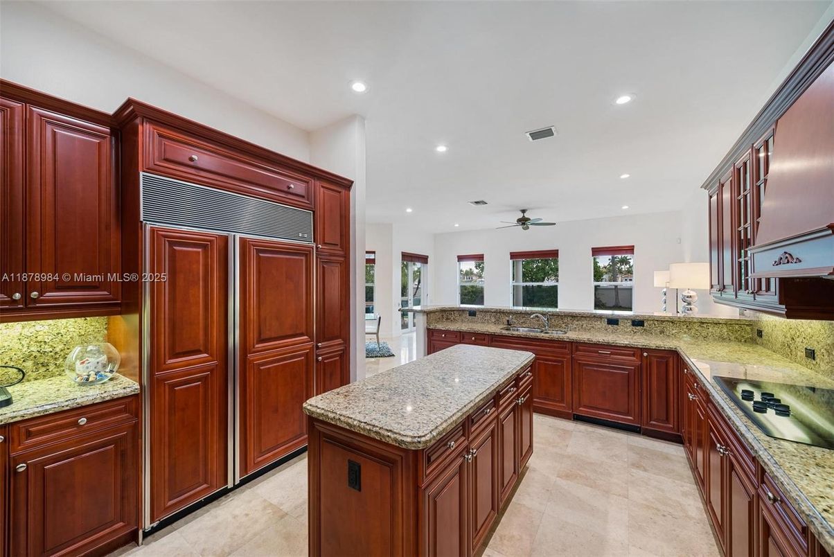 Interior, Kitchen, Recessed Lighting