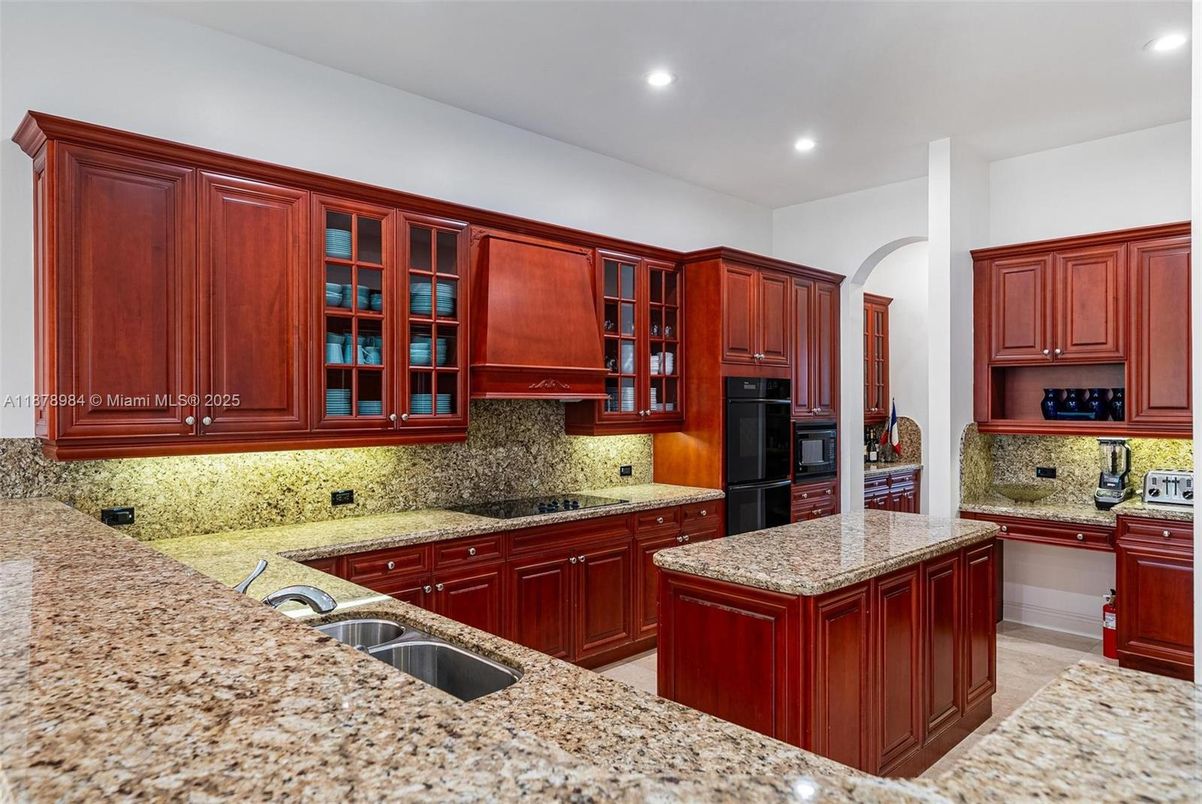Interior, Kitchen, Recessed Lighting
