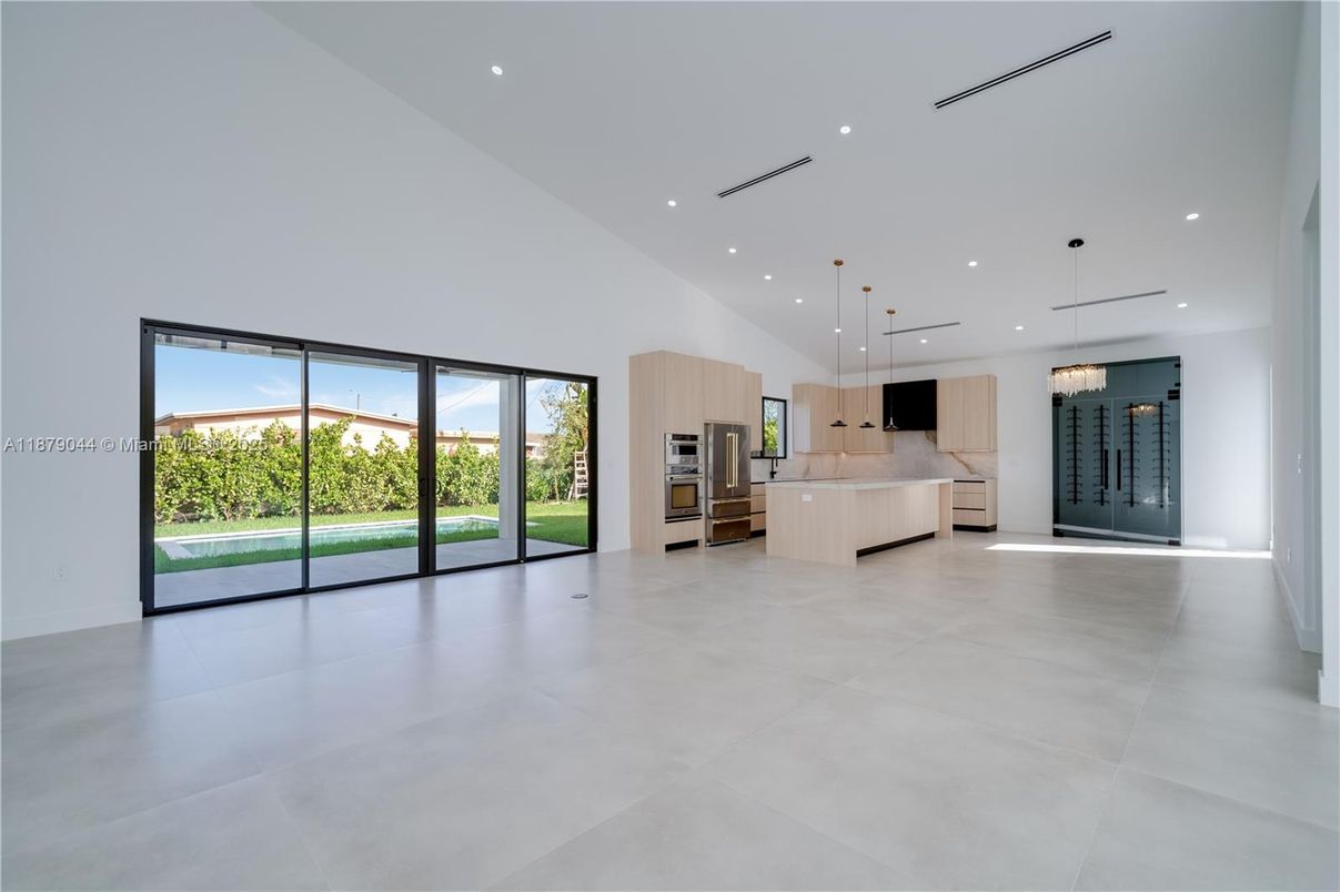 Empty room, Interior, Kitchen, Pendant Lights, Recessed Lighting, Stainless Steel Appliances