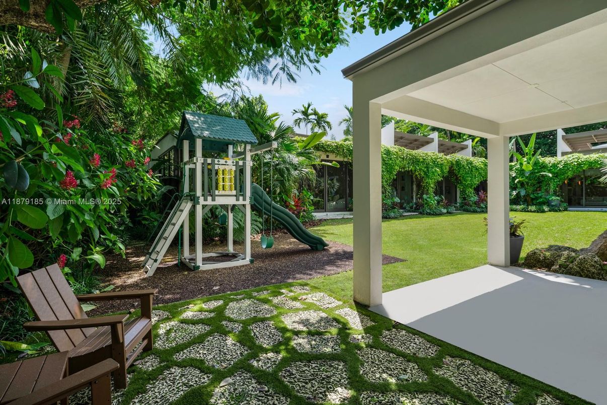 Backyard, Exterior, Playground