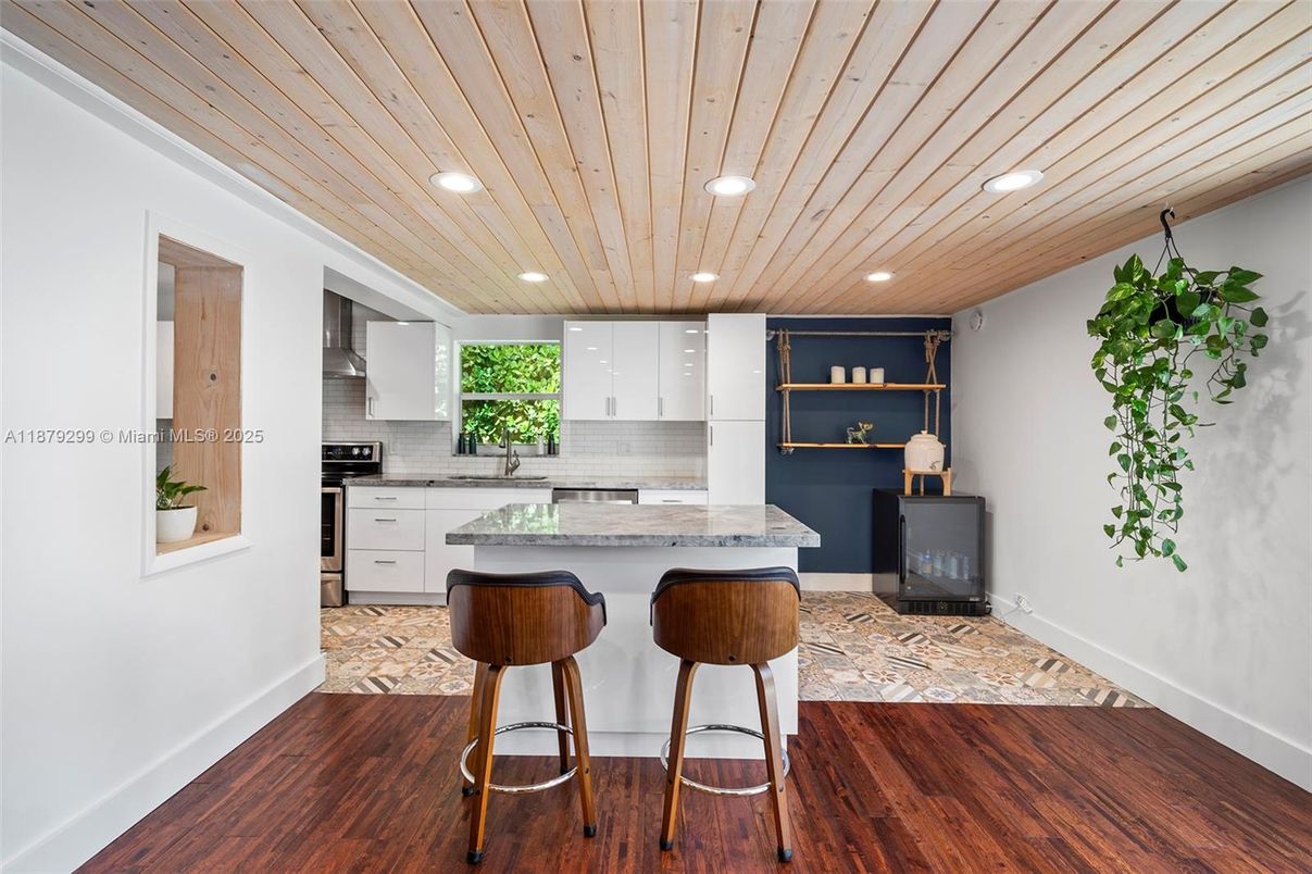 Interior, Kitchen, Recessed Lighting, Wooden Ceilings, Wood Texture Flooring